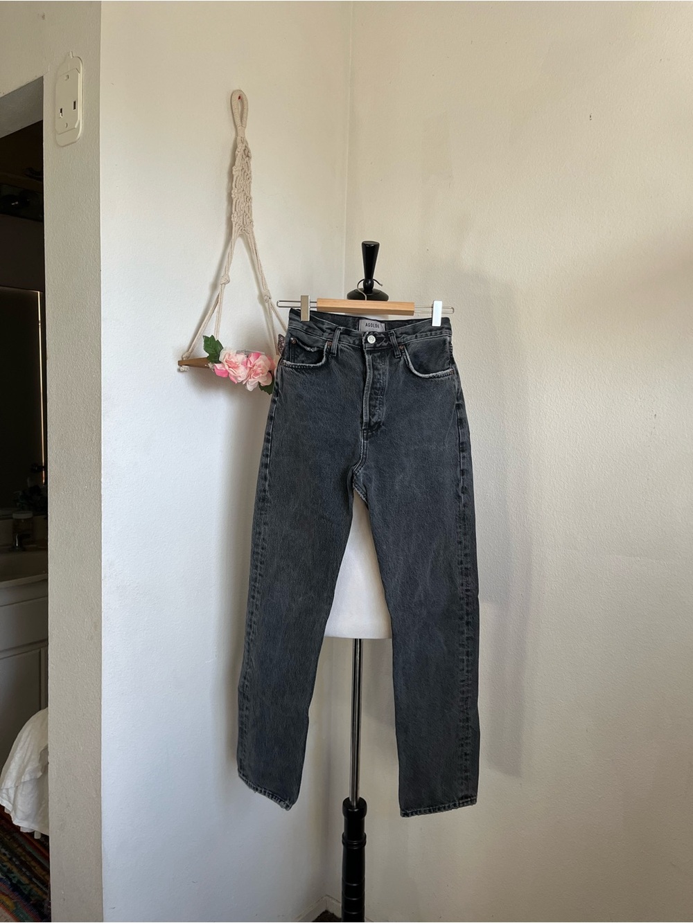 Agolde Washed Black Straight Leg Jeans size 25” waist